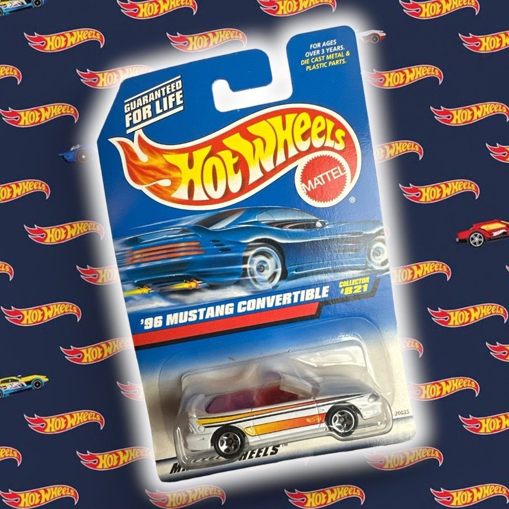 Hot Wheels 1998 First Editions ‘96 Mustang Convertible Diecast Vehicle
